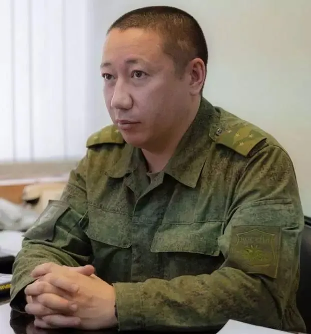 Евгения Крупенкова признали виновным в мошенничестве с использованием служебного положения. Суд проходил в закрытом режиме; подробности не раскрываются. Это уже третий за время войны процесс против глав военкоматов республики.