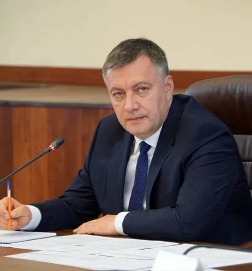 Губернатор Иркутской области отчитался о решениях федерального штаба по топливу: отгрузки по контрактам для независимых АЗС, приоритет северным поставкам, совместная работа с «Роснефтью» и оптимизация ремонтов на НПЗ.