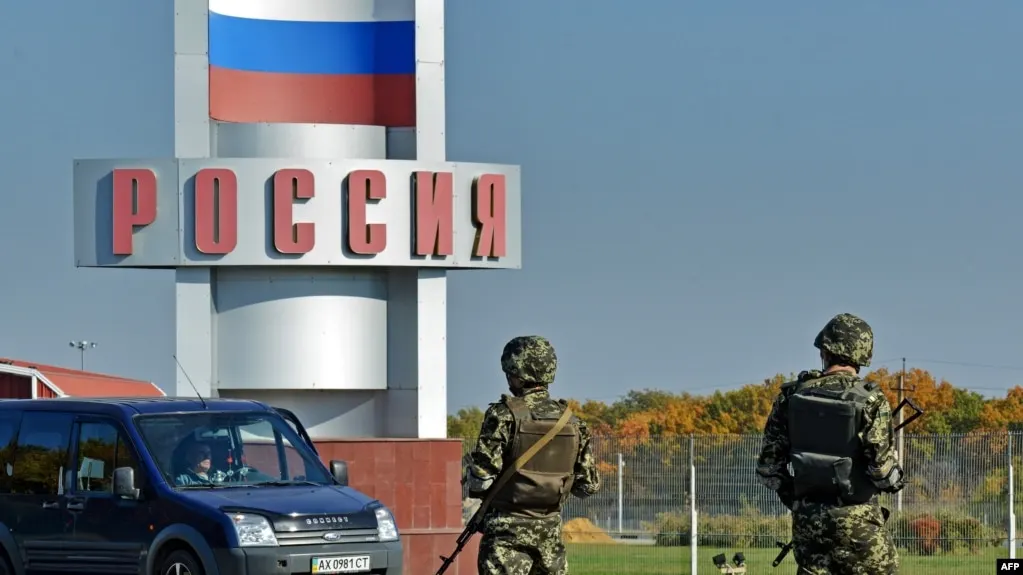 Министерство внутренних дел предлагает закрепить в законе право не выдавать иностранным государствам людей, находящихся в международном розыске, если им предоставлено любое из видов убежища в России — включая политическое.