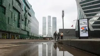 Большинство российских работодателей отказались от активного расширения штата до конца года и всё чаще переводят сотрудников на неполную занятость вместо прямых сокращений.