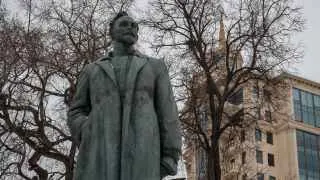 Президентским указом Академии ФСБ возвращено почетное наименование в честь основателя ВЧК Феликса Дзержинского, чье имя ранее носила Высшая школа КГБ СССР.