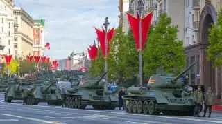 Военные приоритеты глубоко перестроили российскую экономику: выросла зависимость от сырьевого экспорта и оборонного сектора, усилились институциональные деформации и социальное напряжение. Даже после окончания боевых действий последствия этого поворота ещё долгие годы будут определять повестку любой власти, пытающейся запустить экономическую нормализацию.