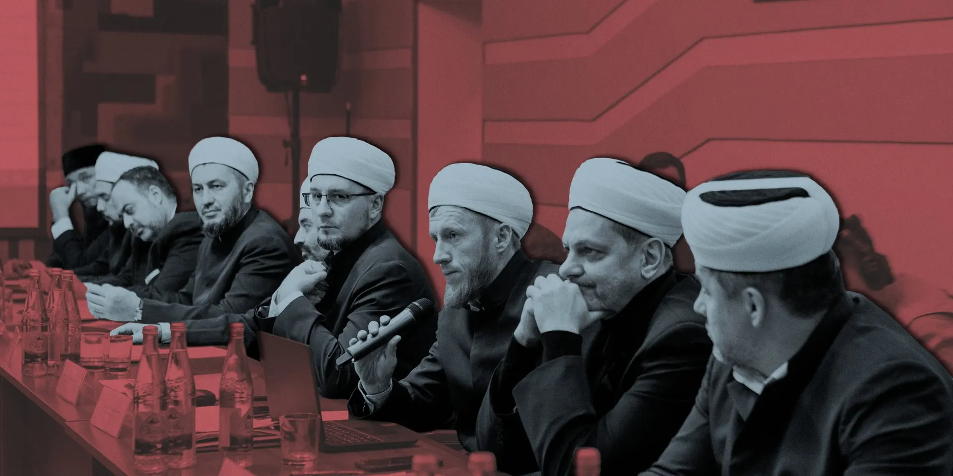 В нескольких регионах прошли задержания муфтиев и имамов: силовики обвиняют их в связях с международным движением «Братья‑мусульмане». Эксперты считают репрессии политически мотивированными и нацеленными на ослабление влиятельного духовного руководства.