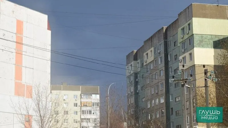 В ведомстве отмечают, что за первые четыре месяца 2026 года лишь 18,8% материнского капитала было направлено на покупку жилья (шесть лет назад — 58,5%). Минтруд предлагает трансформировать «семейную» ипотеку и ввести дифференцированные процентные ставки, снижающиеся при рождении каждого следующего ребёнка.