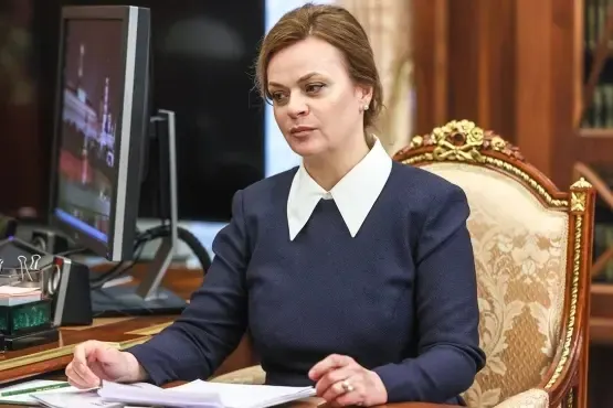 Президент подписал указ о включении статс‑секретаря‑заместителя министра обороны и главы фонда «Защитники Отечества» Анны Цивилевой в президиум Совета при президенте РФ по стратегическому развитию и национальным проектам. Ранее указом расширили полномочия фонда для помощи новым категориям ветеранов.