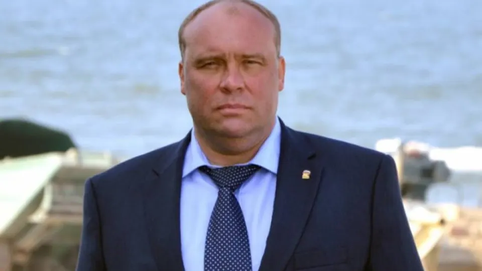 Депутат заявил о возможном расширении атак за рубежом на объекты, связанные с производством вооружений для Украины; военное ведомство публиковало списки компаний-целей, а по России зафиксированы рекордные ночные атаки дронов.