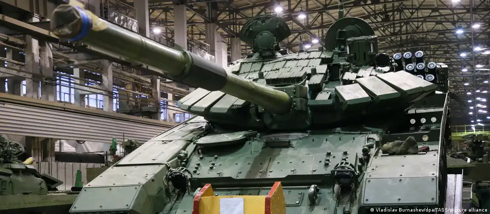 Европейские разведки предупреждают о «взрывоопасной ситуации» в российском банковском секторе. Давление властей, рост невозвратов и возможный новый пакет западных санкций могут спровоцировать серьёзный финансовый кризис.