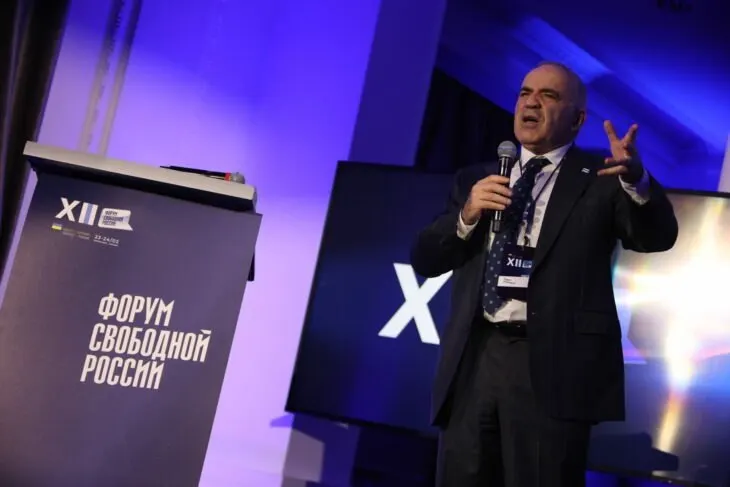 Совет форума утверждает, что голосование — это видимость конкуренции, а призывы к участию — попытка легитимизировать территориальные захваты и продолжение войны.