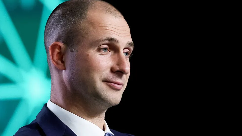 По итогам полугодия 2026 года VK зафиксировала чистый убыток 3,8 млрд рублей, несмотря на рост выручки на 12% до 81 млрд рублей.
