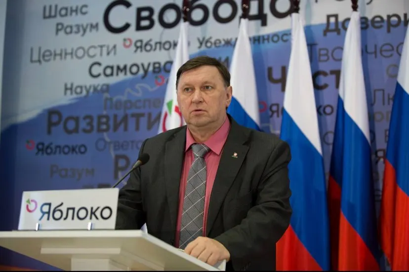 Последний день для снятия кандидатов: в столице и в Екатеринбурге прошли суды и зафиксированы задержания активистов оппозиции.