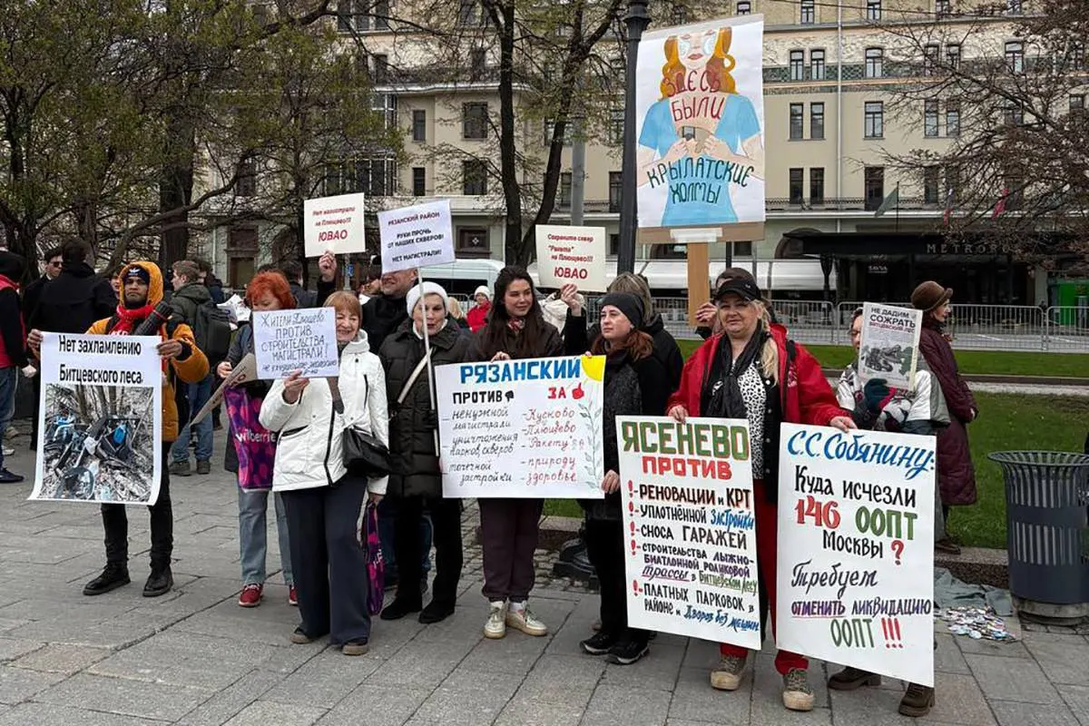 Разбор причин слабой экологической повестки в партийной политике и роль Зеленых и Яблока.