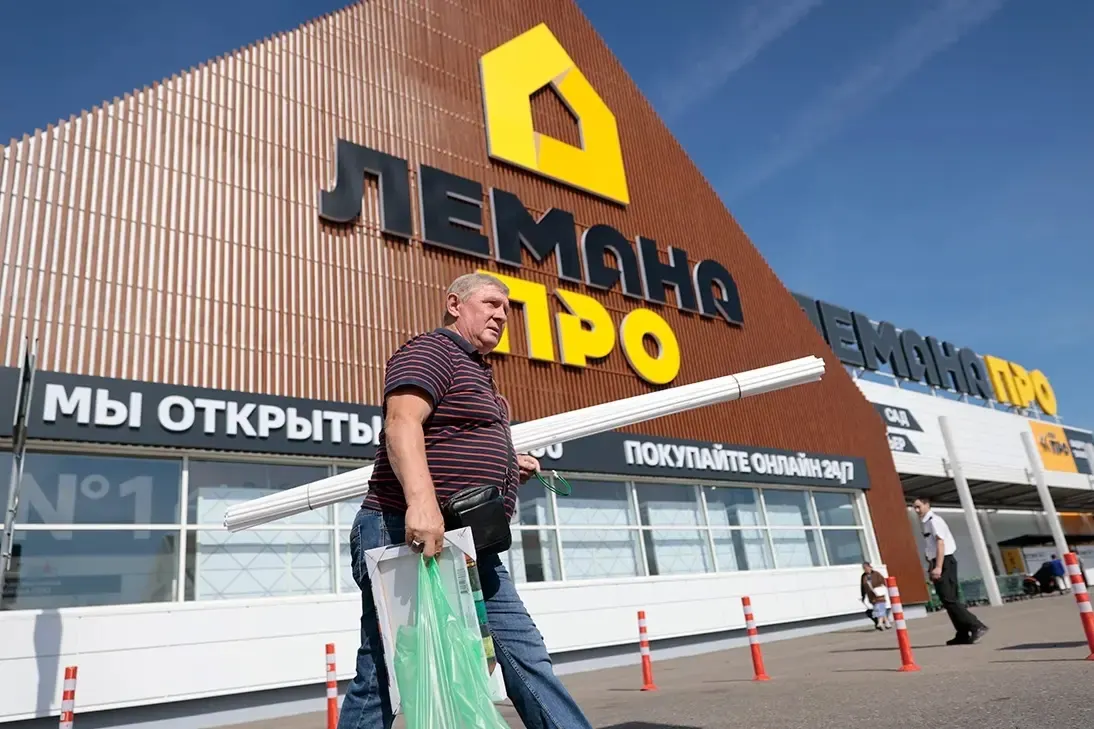Активы ряда компаний в логистическом и смежном секторах переданы под временное управление. Назначен новый гендиректор «Ле Монлид», происходят изменения в руководстве и идут крупные сделки по переводу активов в рамках судебных процессов.