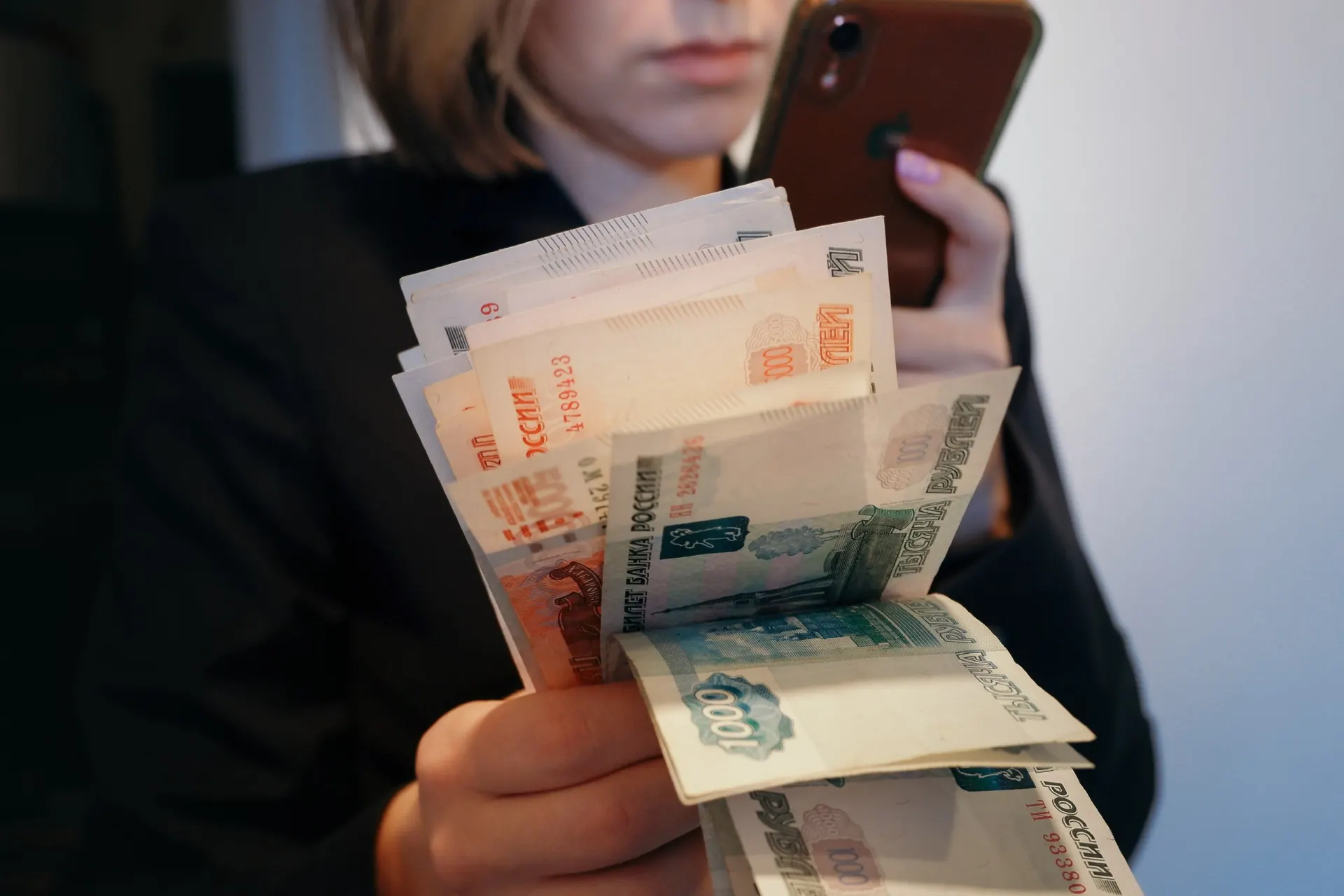 Разбор причин замедления российской экономики: главная преграда — не дорогие кредиты, а условия для инвестирования и доверие бизнесу.