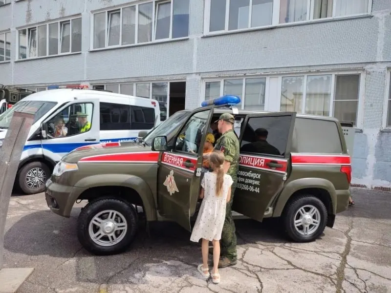 Минобороны предложило расширить полномочия военной полиции: опрос граждан, проверку документов, досмотр объектов и возможность преследовать разыскиваемых; право работать в гражданской одежде.