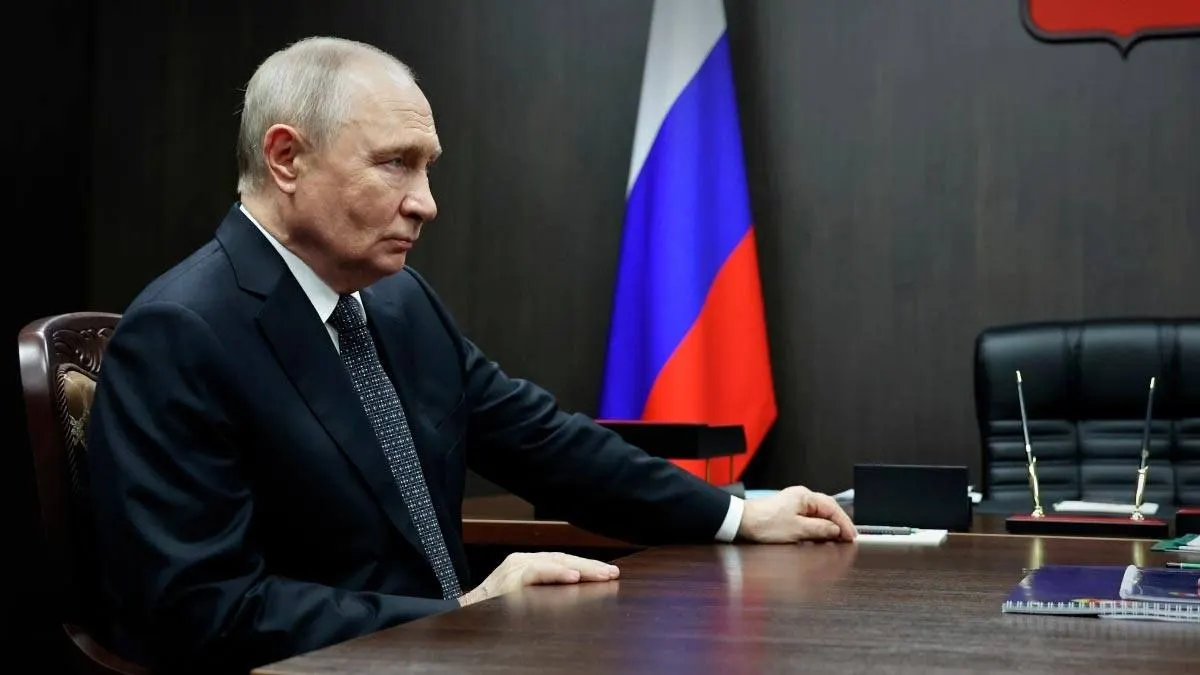Россия планирует увеличить производство аккумуляторных батарей и усилить внедрение энергонакопителей в энергетическую инфраструктуру, параллельно запуская новую фабрику Росатома в Москве.
